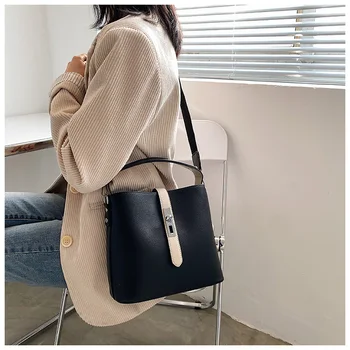Модная женская сумка-мешок с широким ремешком, повседневные сумки с текстурой, популярная новая модная сумка через плечо Bolso
